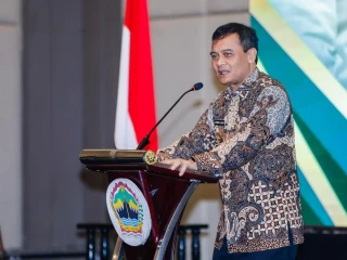 Gubernur Minta Pemerataan Dokter Spesialis Hingga Puskesmas Pembantu di Jateng