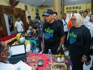 Warga Kendal Antusias Sambut Layanan Speling