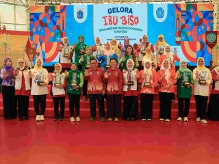 Gubernur Pramono Ajak Kader PKK Wujudkan Semangat Gelora Ibu Bisa di Jakarta