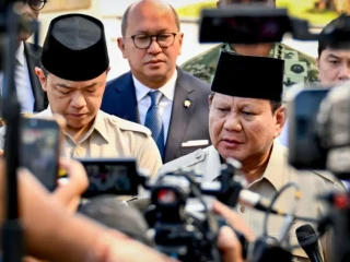 1 Tahun Memimpin, Prabowo Berhasil Jaga Iklim Investasi dan Membuka 1,9 Juta Lapangan Kerja