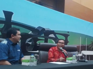 Dana Rp234 Triliun Mengendap di Bank Daerah, Pangi Chaniago: Ini Musibah Bagi Negara