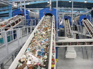 PEMBANGKIT-LISTRIK-TENAGA-SAMPAH-PLTSa_057153