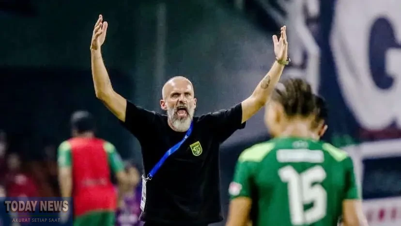 Persebaya-Siapkan-Kebangkitan-Lawan-PSBS-1761192054