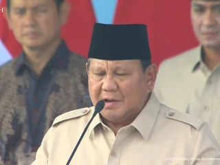 Prabowo Pimpin Upacara HUT ke-80 TNI, Tegaskan TNI Benteng Pertahanan NKRI