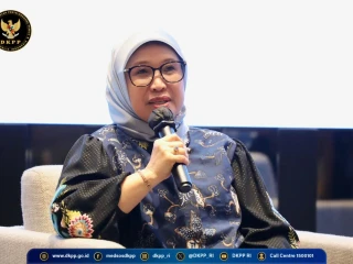 Politik Uang Seperti Kanker Stadium IV