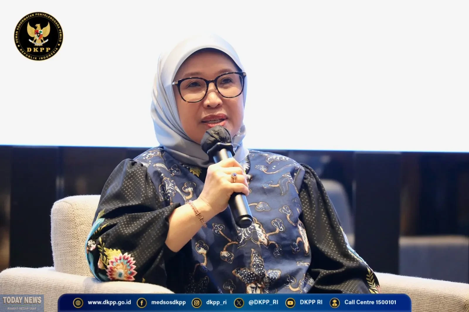 Politik Uang Seperti Kanker Stadium IV