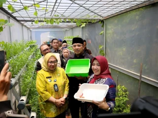 Rumah Edukasi Motekar, Pusat Pemberdayaan Warga Cihapit