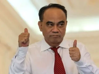 Budi Arie Gabung Gerindra untuk Cari Aman?