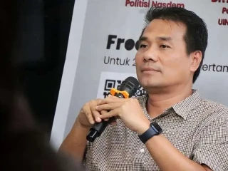 Guru Besar Ilmu Politik Universitas Andalas (Unand), Prof Asrinaldi
