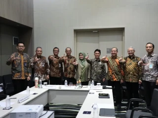 338f4f8c-d9fb-48d4-a640-94339e64bf7c