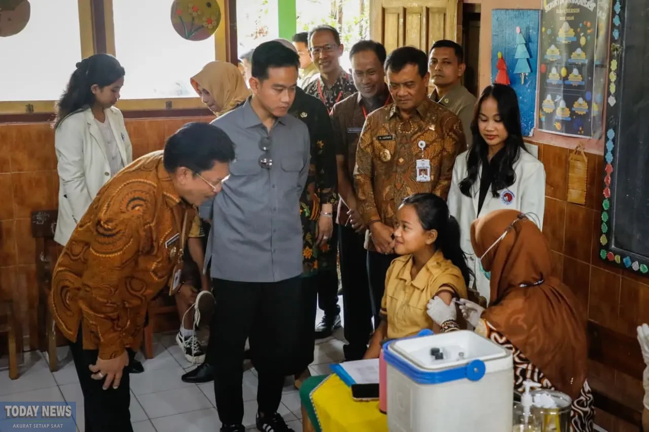 77475745-a5e8-4d6b-bd28-74b34954d1f5