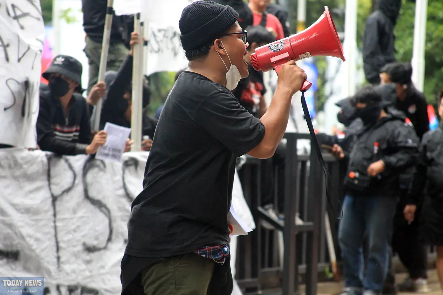 Demo Ultras Garuda di Depan Kantor PSSI_Foto Todaynews (9)