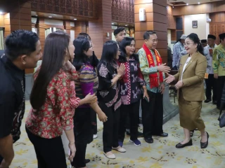 Wali Kota Semarang Berangkatkan 105 Peserta Perjalanan Keagamaan