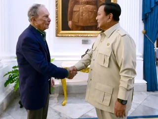 Prabowo Bertemu dengan Bos Bloomberg di Istana, Ini yang Dibahas