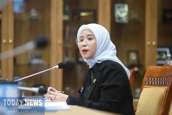 images - 2025-11-08T114602.787