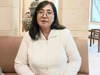 Dosen Fakultas Hukum Universitas Slamet Riyadi, Dr. Agatha Jumiati, S.H, M.H.