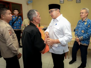 Farhan Prioritaskan Perbaikan Infrastruktur di Pemukiman Warga