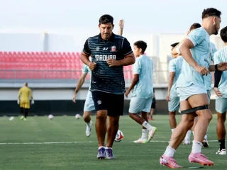 Madura-United-Ganti-Alfredo-Vera-dari-Kursi-Pelatih-Kepala-1762761334