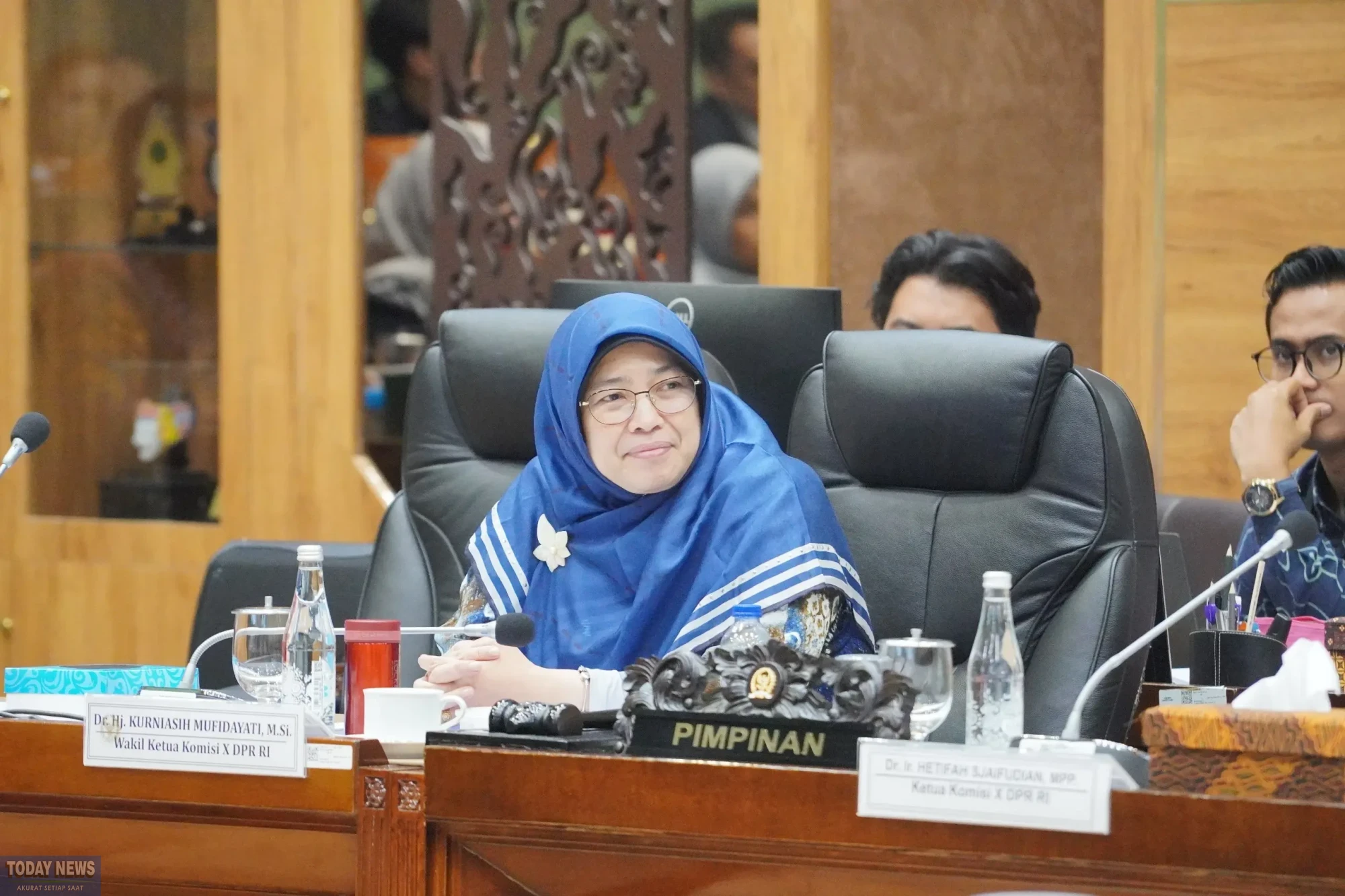 photo_6215132309892483633_w