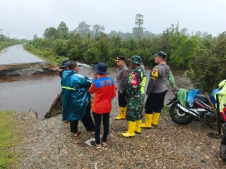 BNPB Beberkan Jumlah Korban Bencana Banjir dan Longsor di Sumatera