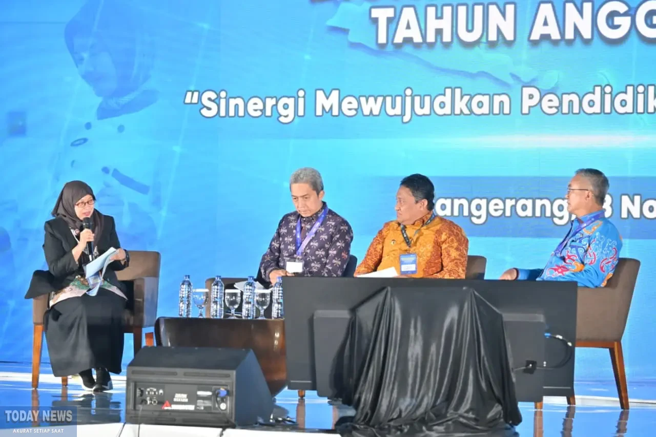 WhatsApp Image 2025-11-16 at 22.42.32