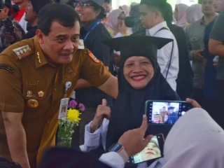 Ribuan Keluarga Lulusan PKH Didorong untuk Kemandirian Warga