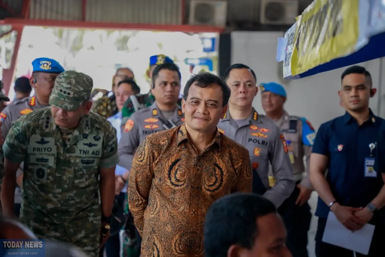 9bcbaa31-c28b-40aa-804b-75adf9e4af03