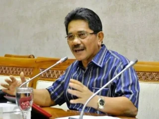 images - 2025-12-06T210503.985