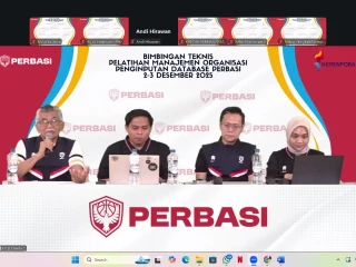 DPP Perbasi menggelar bimbingan teknis (Bimtek) pelatihan manajemen organisasi penginputan database secara hybrid ke DPD Perbasi.