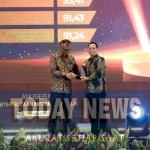 Bawaslu RI anugerah sebagai 'Lembaga Non Struktural Informatif Tahun 2025' dari Komisi Informasi Pusat (KIP).