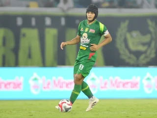 Rachmat-Irianto-Sebut-Kemenangan-atas-Persijap-Akan-Jadi-Obat-Persebaya-1766884737