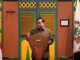 siaranpers_pemprov_dki-20251215152141_fi8xd3_804