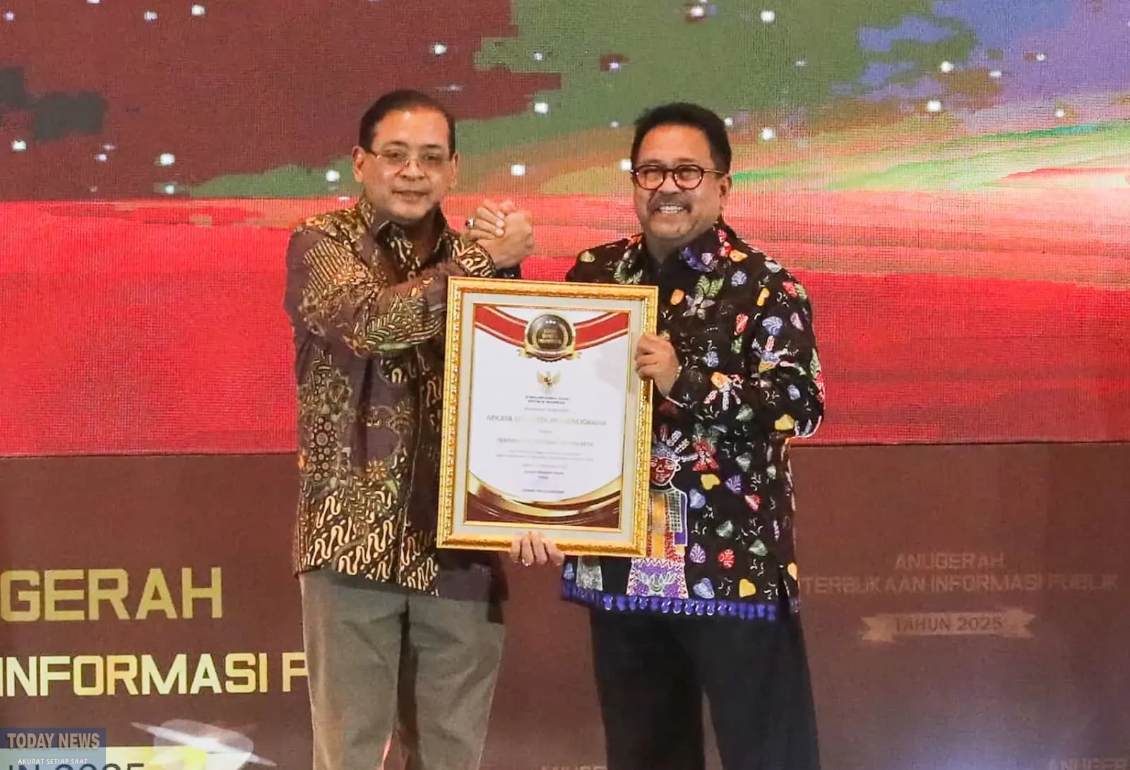 siaranpers_pemprov_dki-20251215165710_mv61fw_777