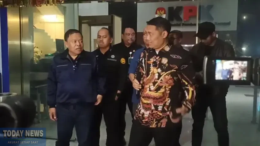 VideoCapture_20251219-134338