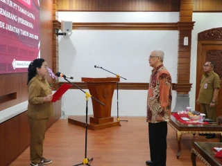 5c569757-245a-483f-a398-e32e6a8ddf47