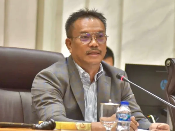 Lonjakan Pengaduan THR Meningkat, DPR: Lebih dari 50 Persen Laporan THR Tidak Dibayarkan