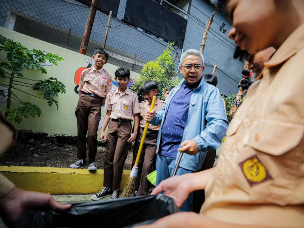 Bandung Komitmen Perangi Perundungan di Sekolah