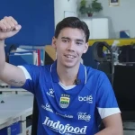 Dion Markx Siap Bersaing Perkuat Lini Belakang Persib Bandung