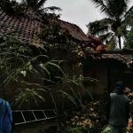 Angin Kencang Terjang Pesawaran, Rumah Warga Rusak