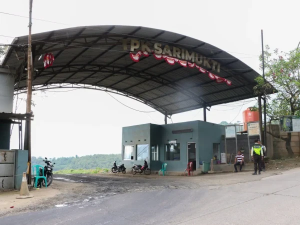 Pengiriman Sampah ke TPA Sarimukti Capai 170 Rit per Hari, Pemkot Bandung Perkuat Pengolahan di Hulu