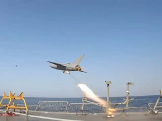 1404121613543556235905184