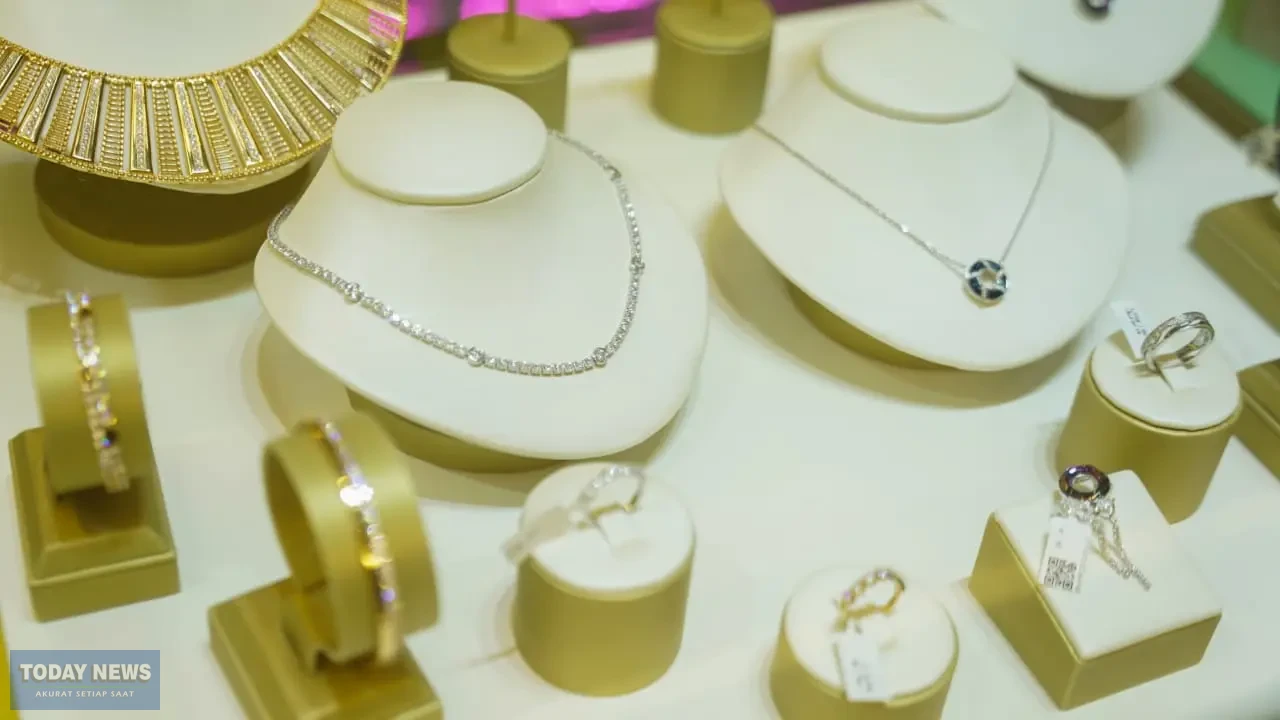 Kemenperin Pacu Daya Saing Industri Perhiasan.