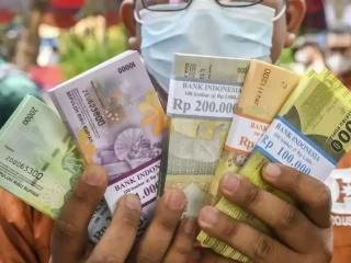 420-ank_indonesia_bi_resmi_membuka_layanan_penukaran_uang_rupiah_pada_momen_ramadh