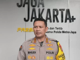 Gemini_Generated_Image_gt3cy5gt3cy5gt3c-2255258347