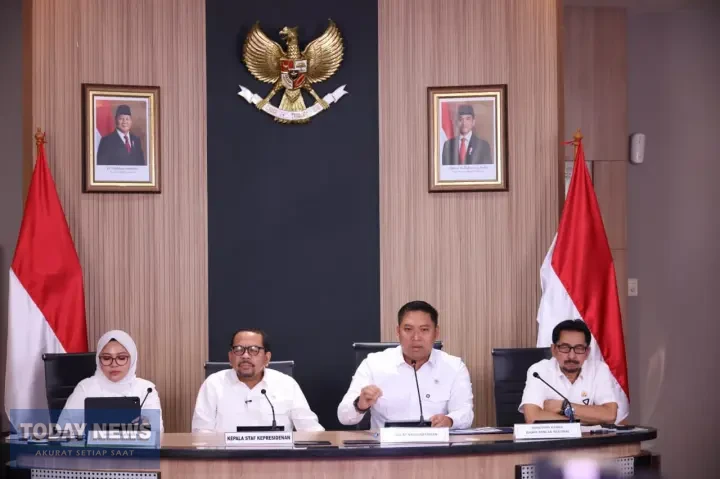 Wamentan Sudaryono (kedua dari kanan).