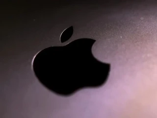 logo-apple-reutersdado-ruvic-1764681382564_169
