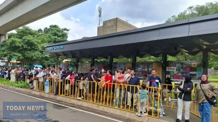 medium_aec7c83c_b3eb_469f_9d63_8ef816c07d86_97ccc99724