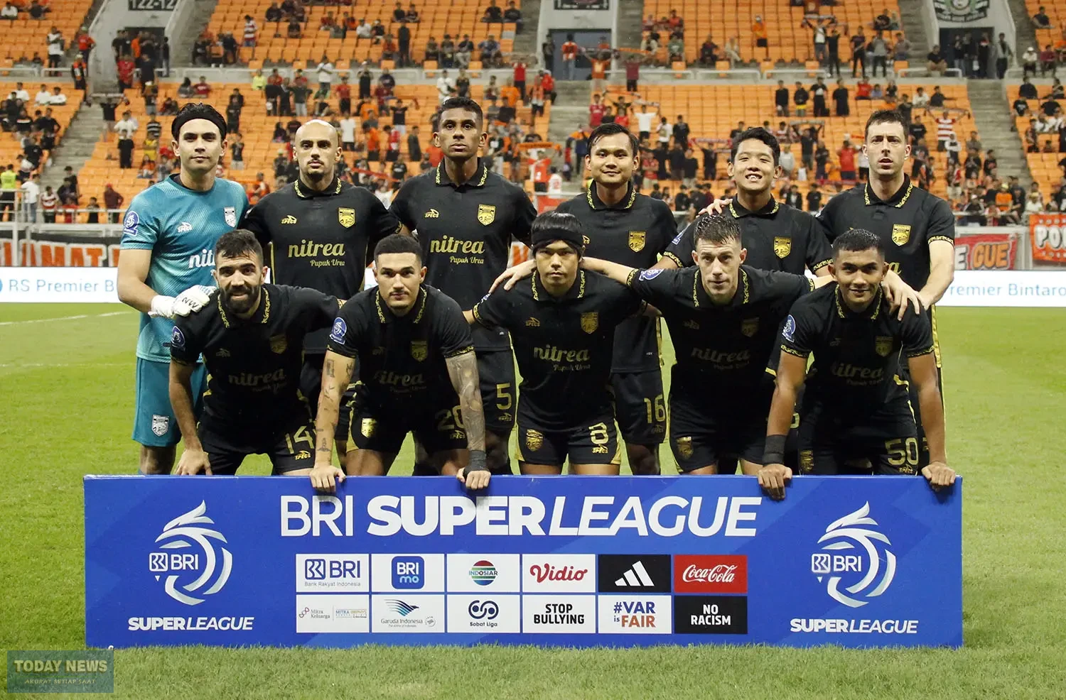 Persija vs Borneo FC _Foto MAK (1)