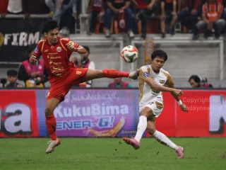 Persija vs Dewa United_Foto Todaynews (11)