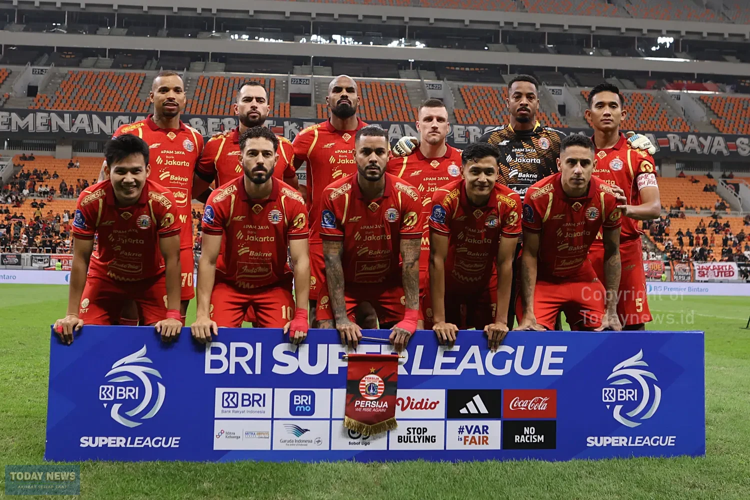 Persija vs Dewa United_Foto Todaynews (4)